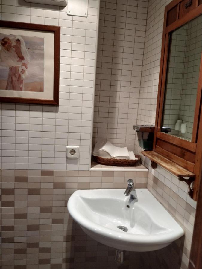 Hostal Agripino Y Restaurante Asiatico